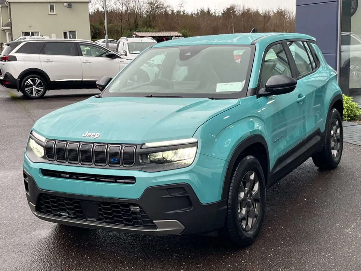 2025  Electric Avenger Jeep Longitude - Image 2