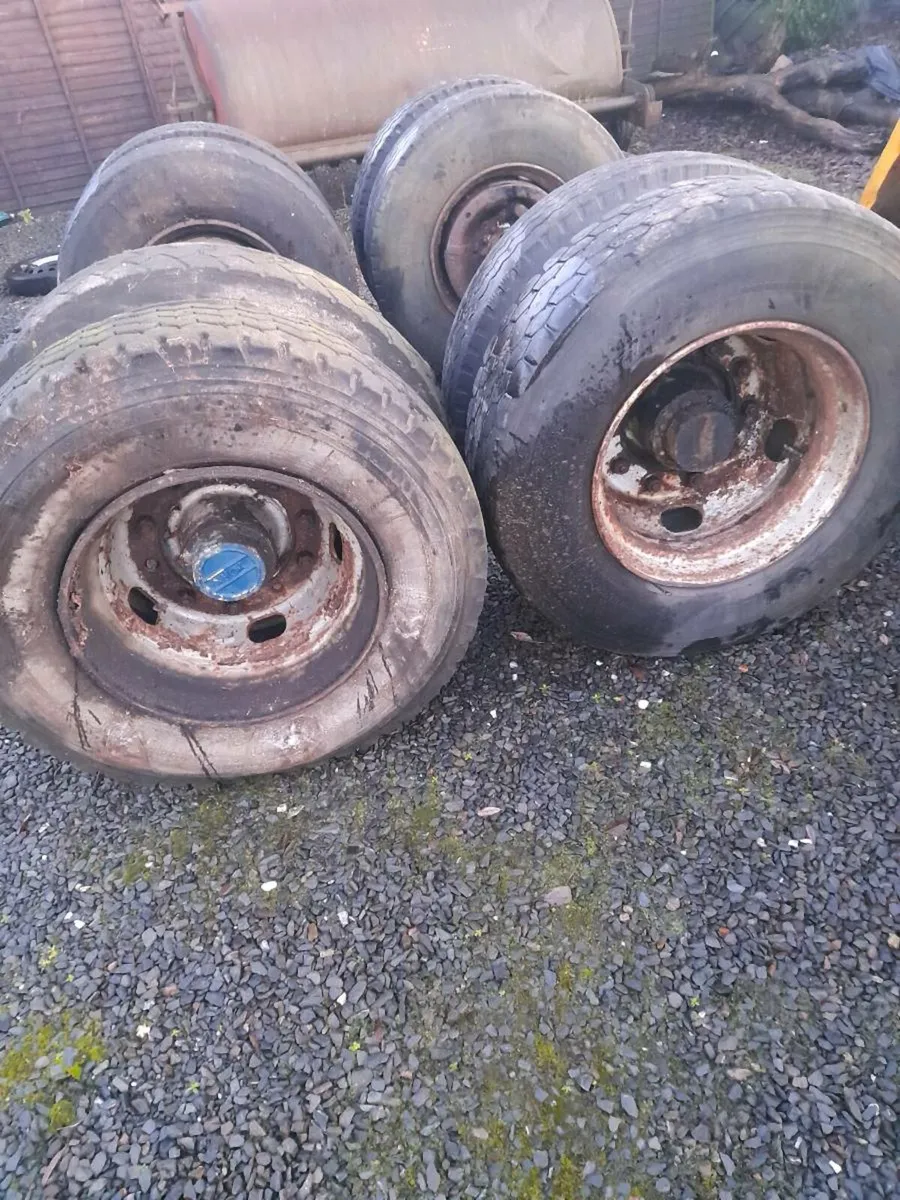 Axles X 2 York 10 stud  c/w 11r22.5 twin wheels - Image 1