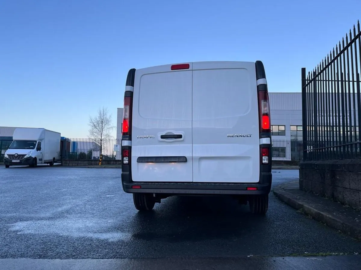 Renault Trafic Ll30 Blue DCI 130 Business - Image 4