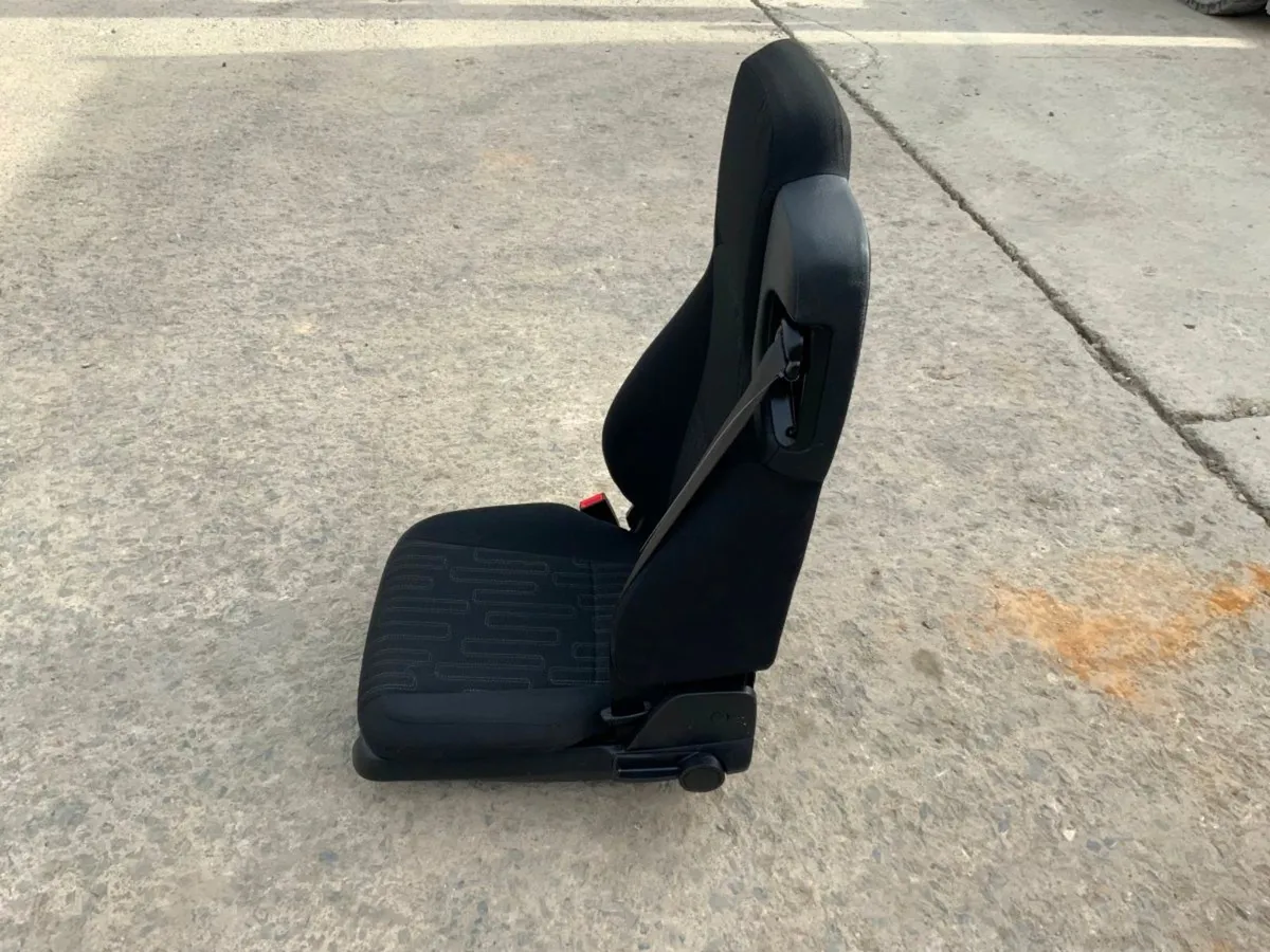 Mercedes-Benz Actros Grammar Seat - Image 4