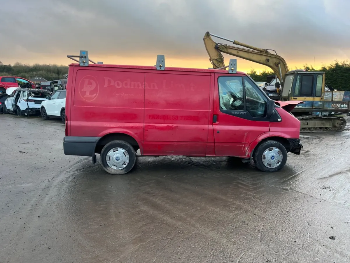 2011 ford Transit FWD 2.2 - Image 2
