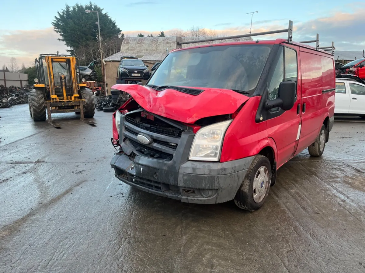 2011 ford Transit FWD 2.2 - Image 4