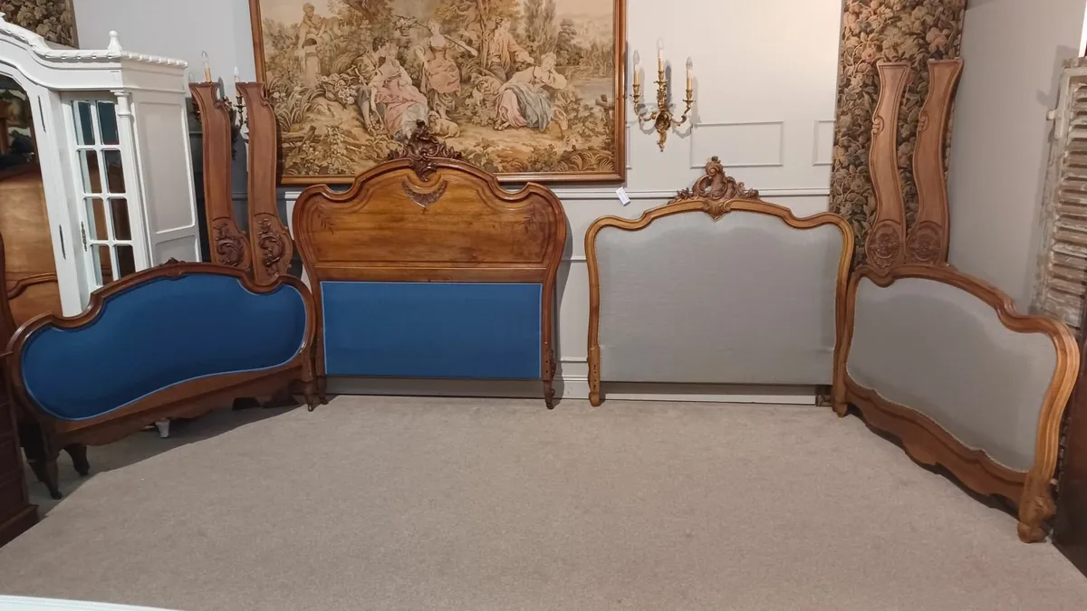 Two french antique beds Louis XV - Image 1