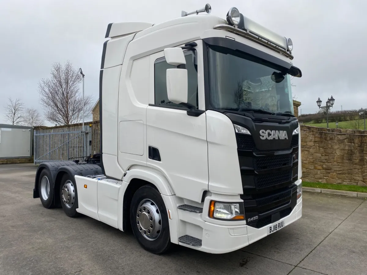 2018 Scania R450 6x2 - Image 1