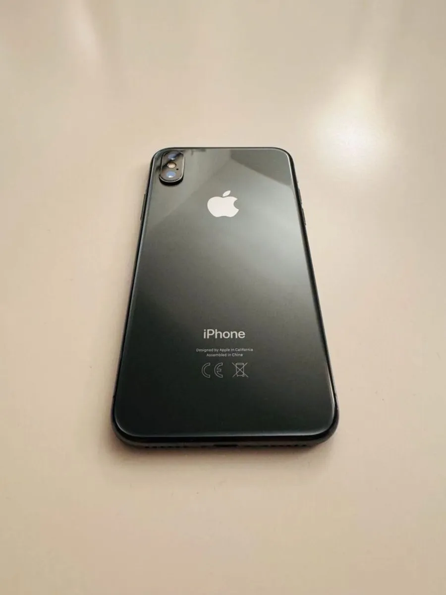 iPhone X  256GB - Image 2