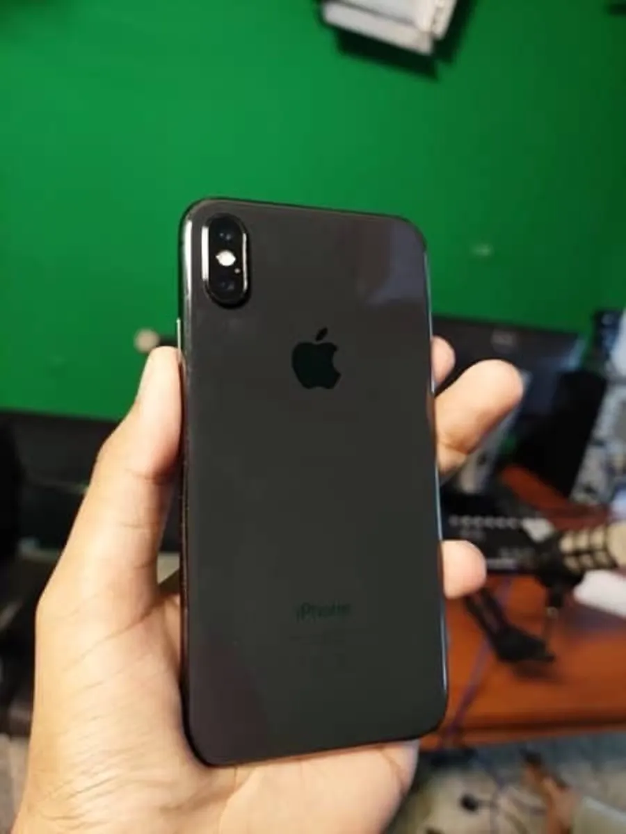 iPhone X  256GB - Image 3