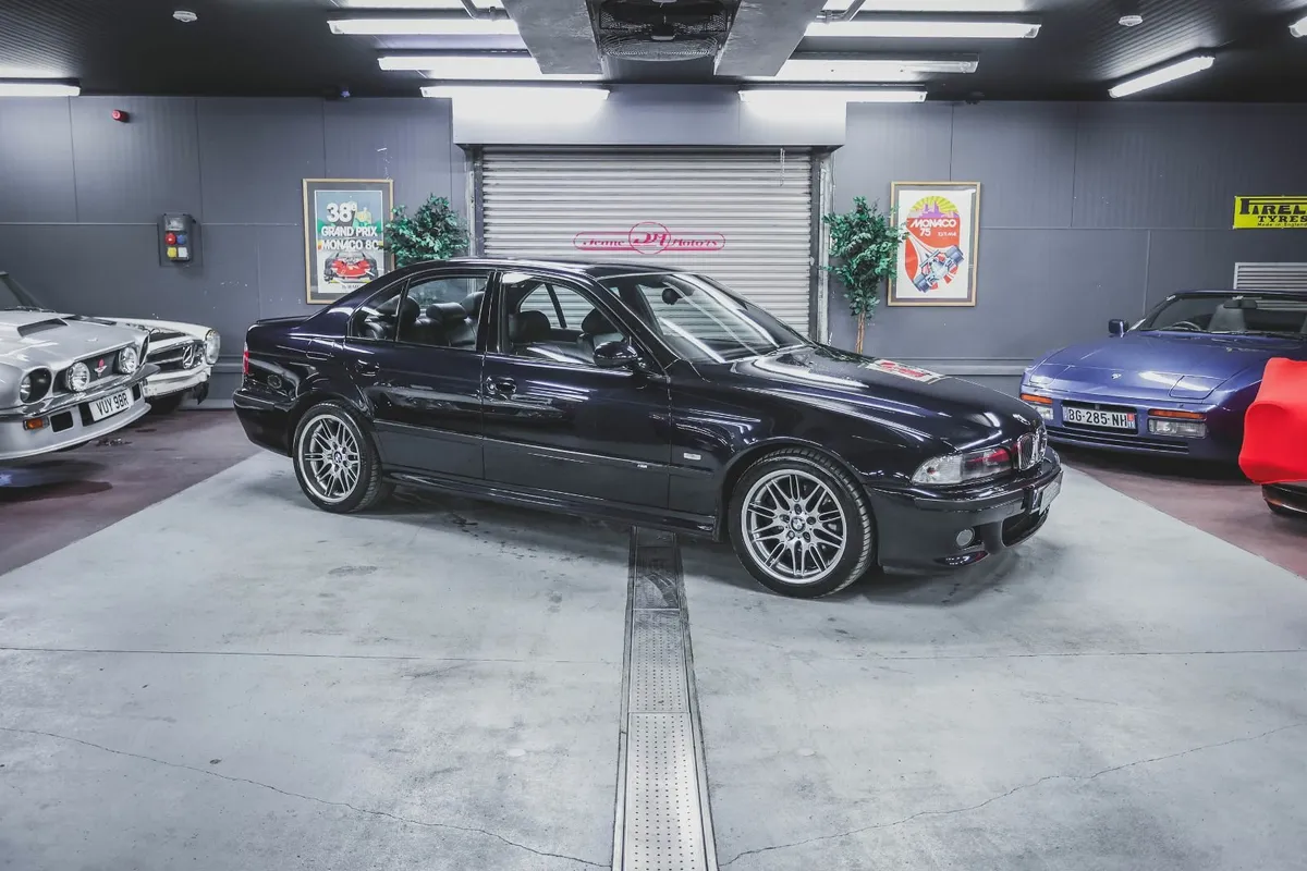 2000 BMW E39 M5