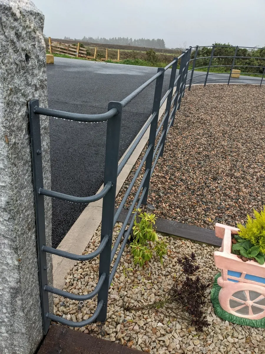 Traditional Estate fencing - supplied and fitted - Image 4