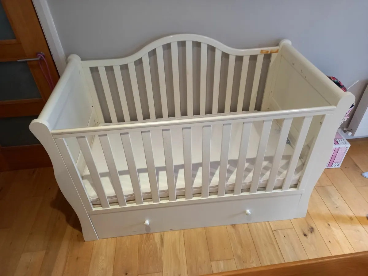 Babylo sleigh sale cot bed