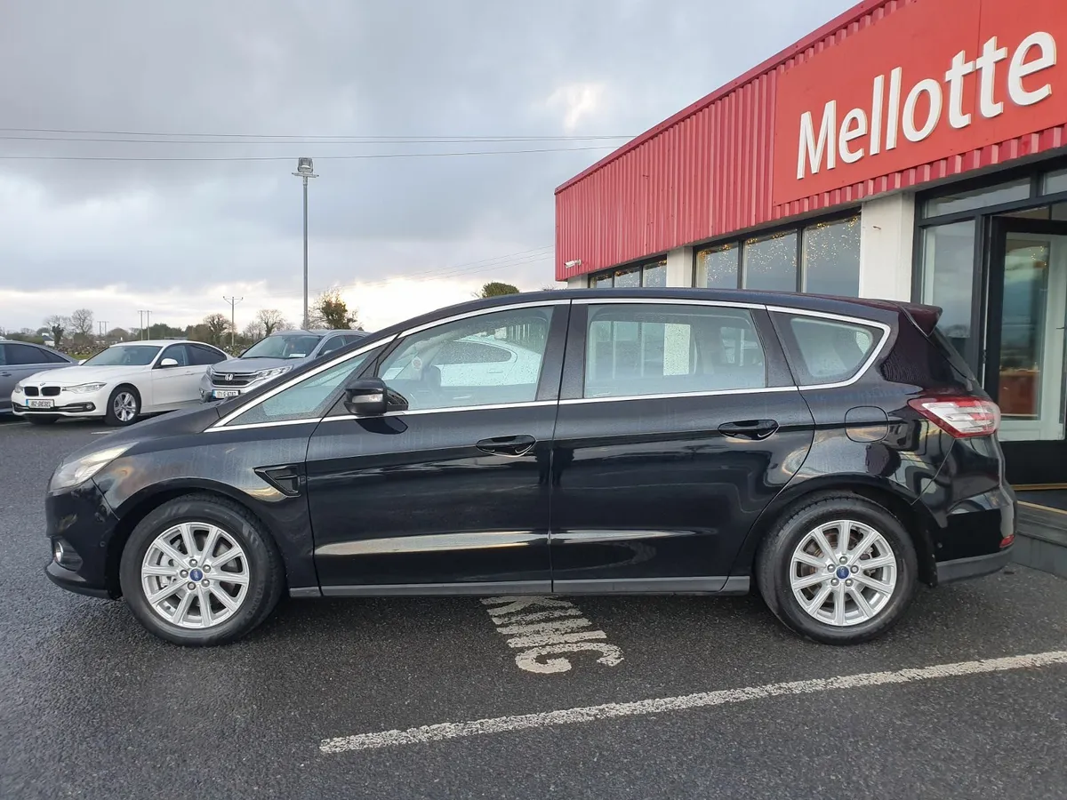 FORD S MAX 2.0TDCI TITANIUM AUTO - Image 3