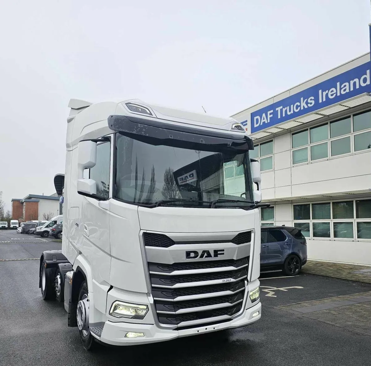 Unregistered Brand New DAF XG 530 FTP 6x2 - Image 1