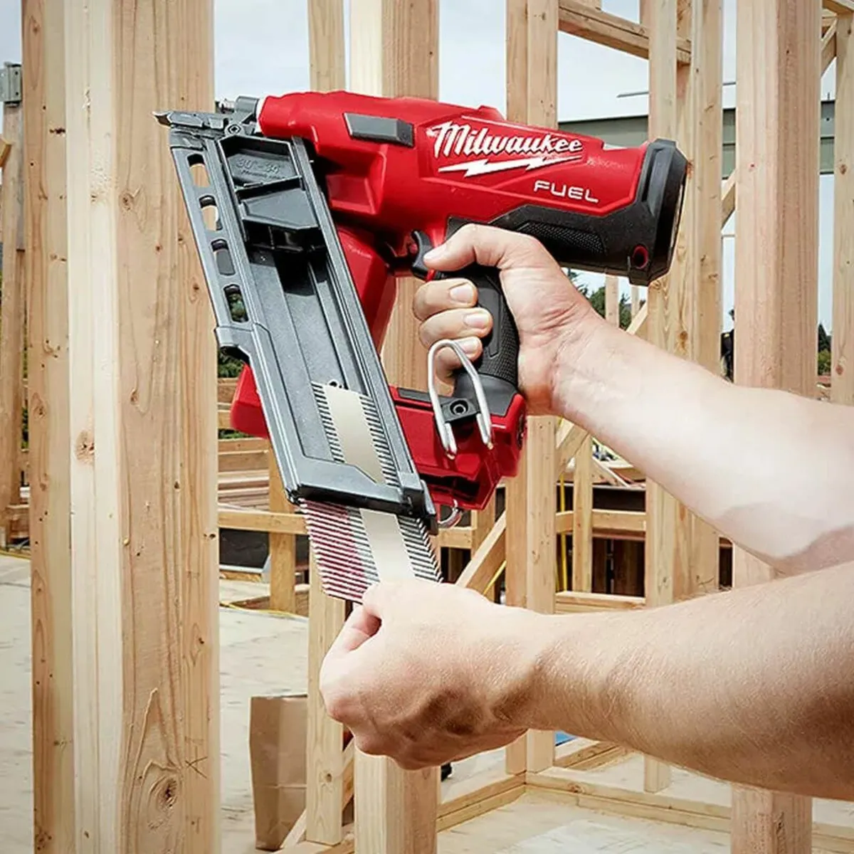 Milwaukee cordless 2024 air nailer