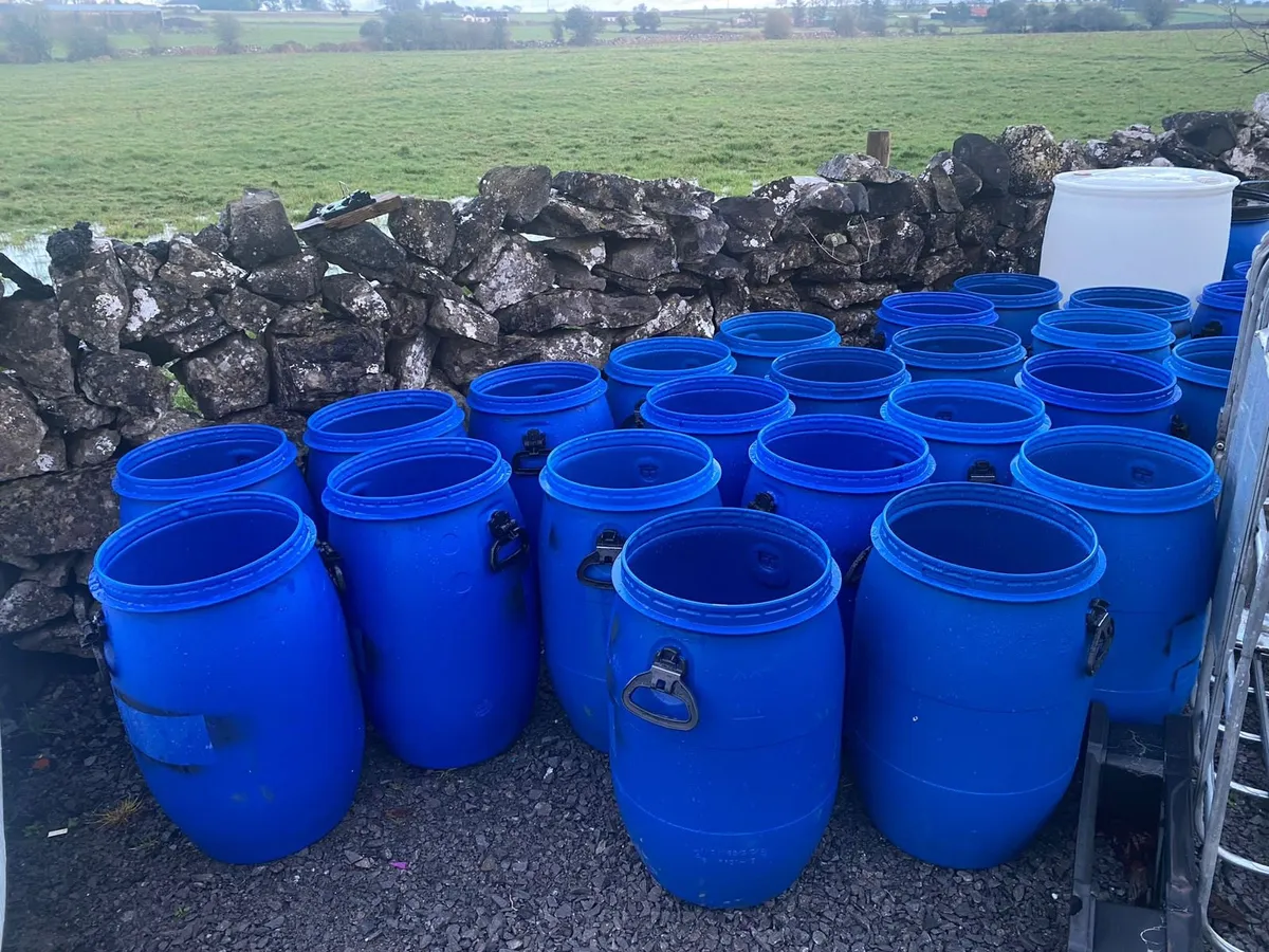 Barrels & IBC Cages - Image 1