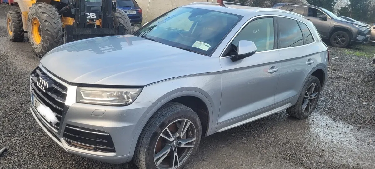 2021 Audi Q5 *For Parts* - Image 2