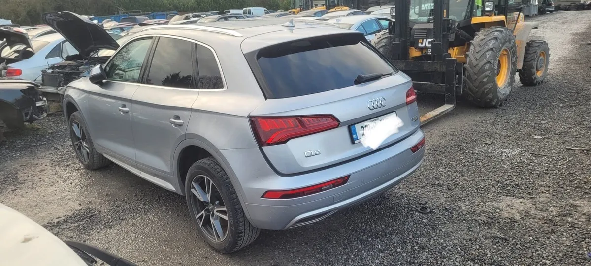 2021 Audi Q5 *For Parts* - Image 4