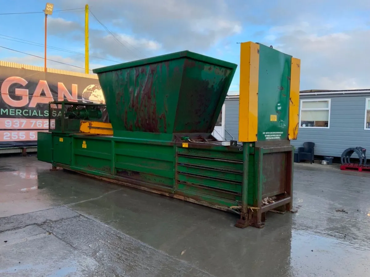 RAMPACK HORIZONTAL WASTE / RECYCLING BALER. - Image 4