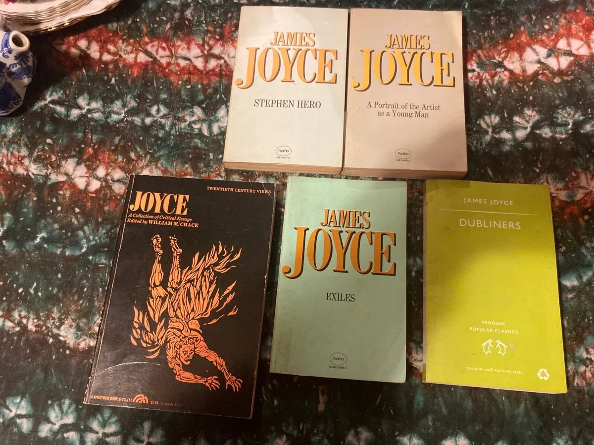 Collection James Joyce books free postage