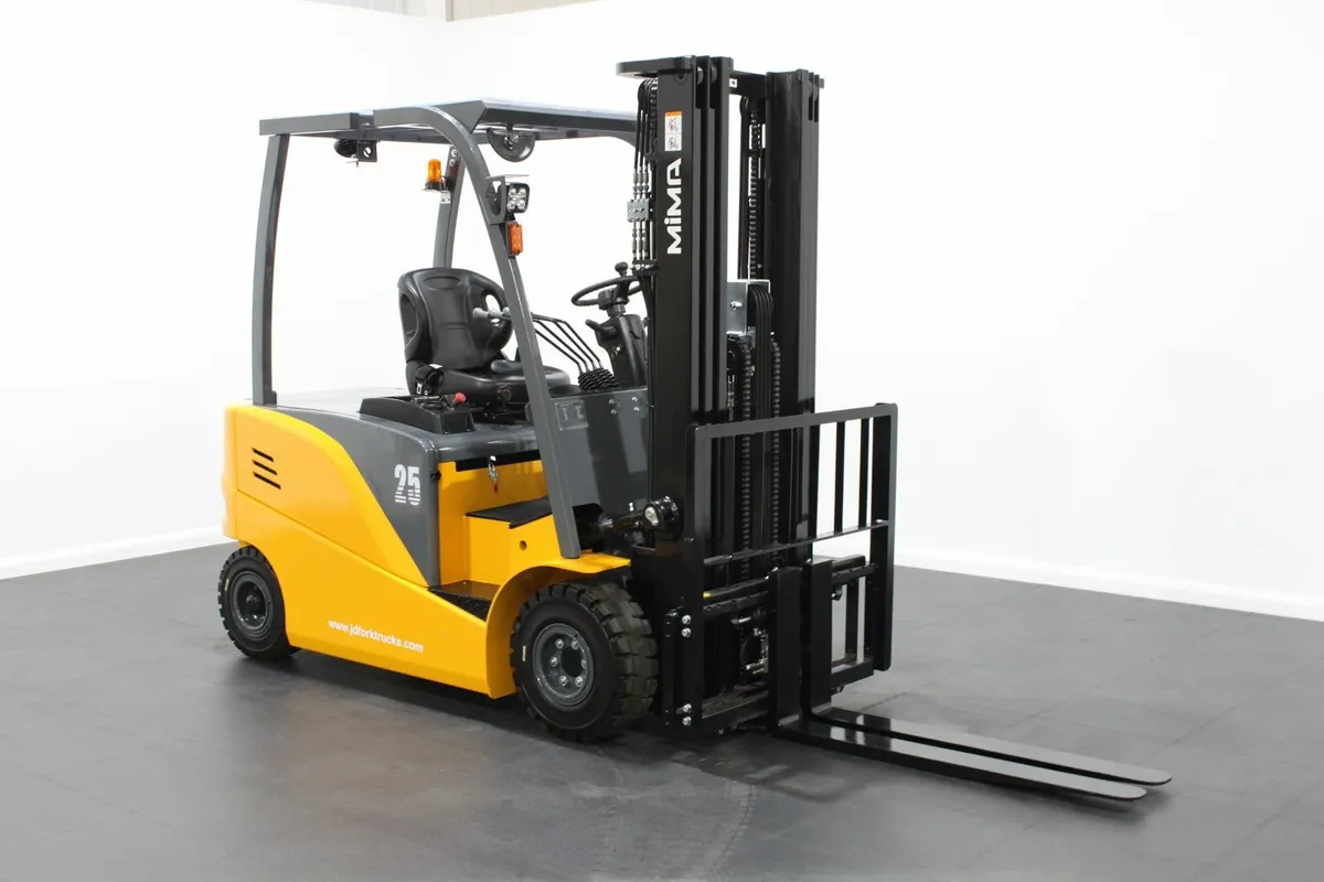 MIMA 2.5T Lithium Electric Forklift - Image 1