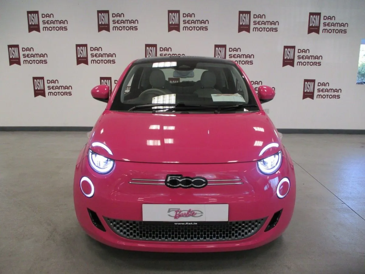 NEW 252 OFFERS 3.9%-Fiat 500e La Prima EV in Pink- - Image 4
