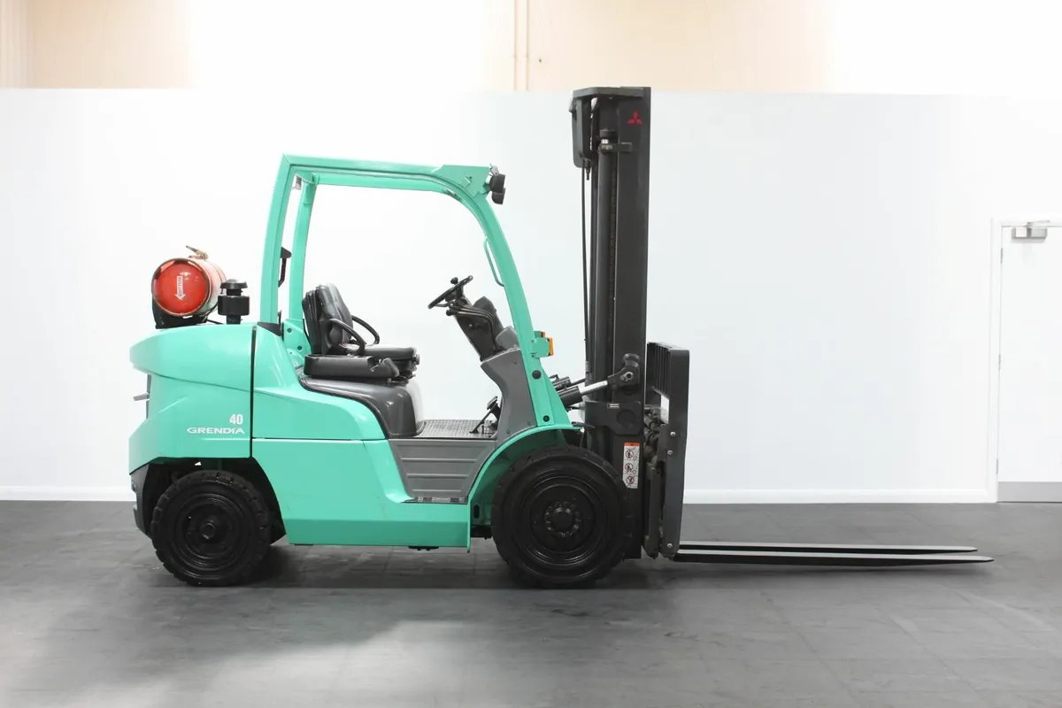 Mitsubishi GRENDiA FG40NT - 4 TON LPG Fork truck - Image 4