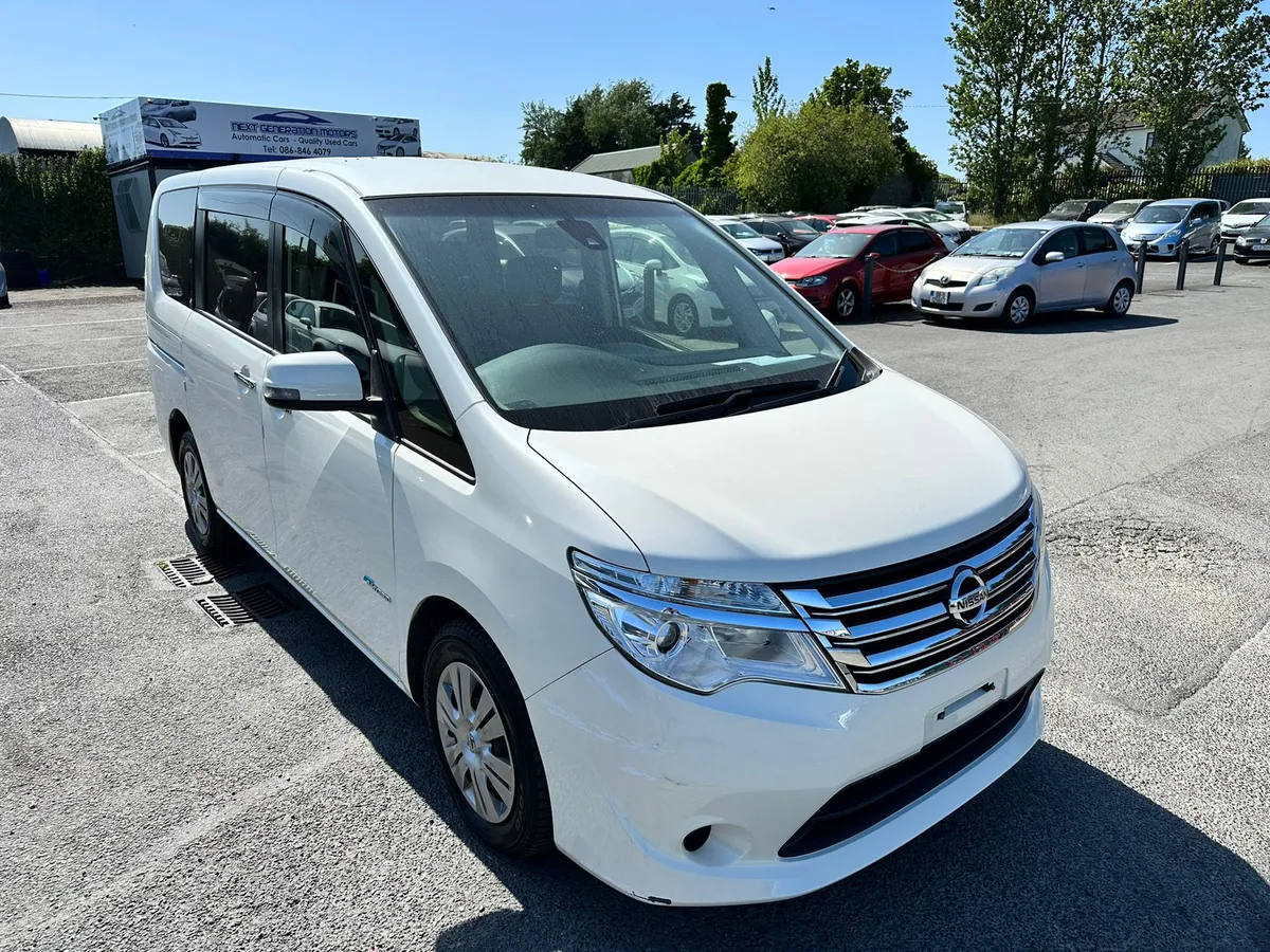 2016 Automatic Nissan SERENA Hybrid 8 seater - Image 1