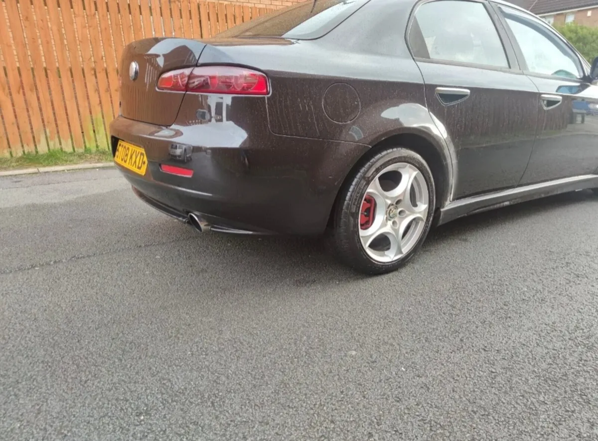 Alfa Romeo 159 2.0 2.4 1.9 2.2 3.2 jtdm brera - Image 4