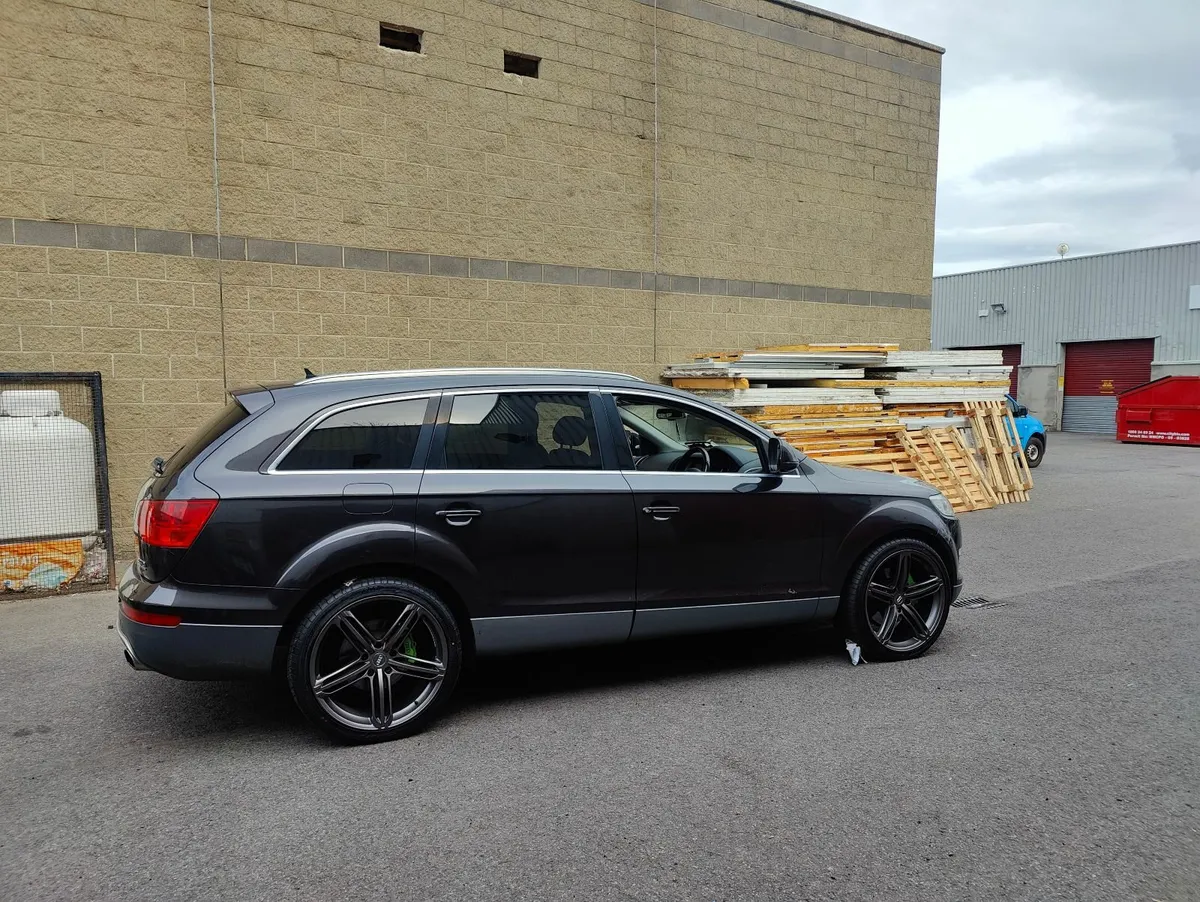 Audi Q7 2006 Crew Cab 5 Seats for sale in Co. Dublin for €6,995 on DoneDeal