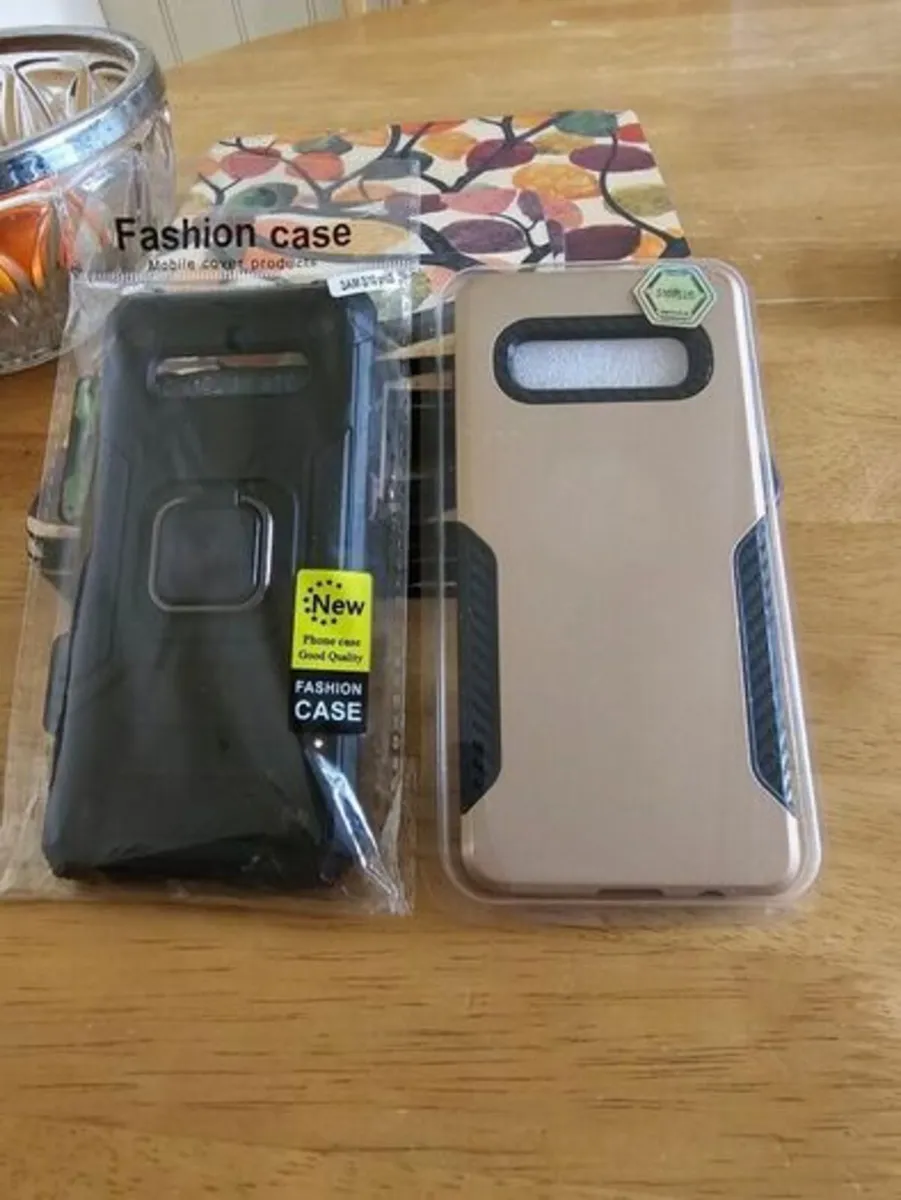 Samsung Galaxy S10 Plus Back Cases x 2 - Image 1