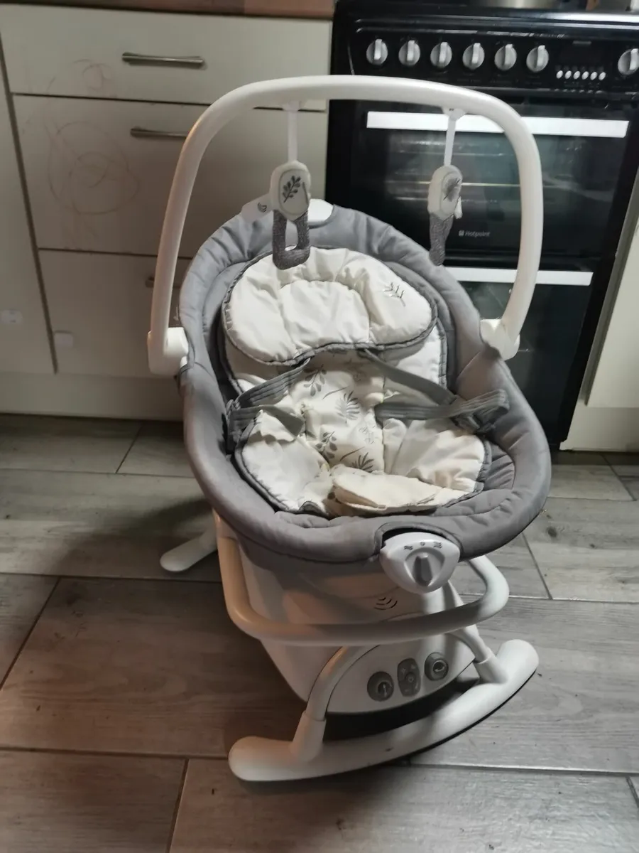 Joie Sansa 2-in-1 Baby Swing & Rocker - Image 1