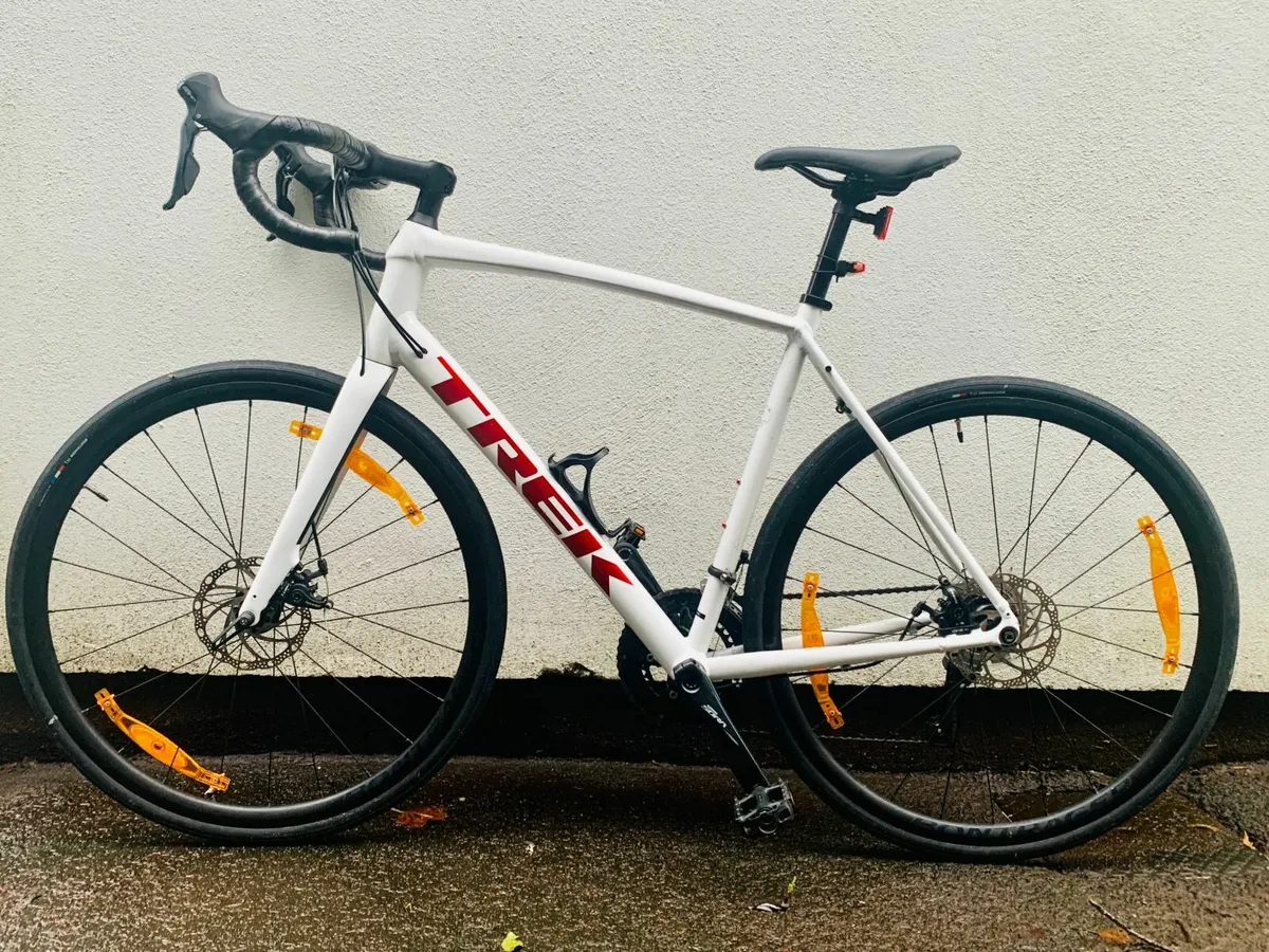 Trek 58cm hot sale road bike