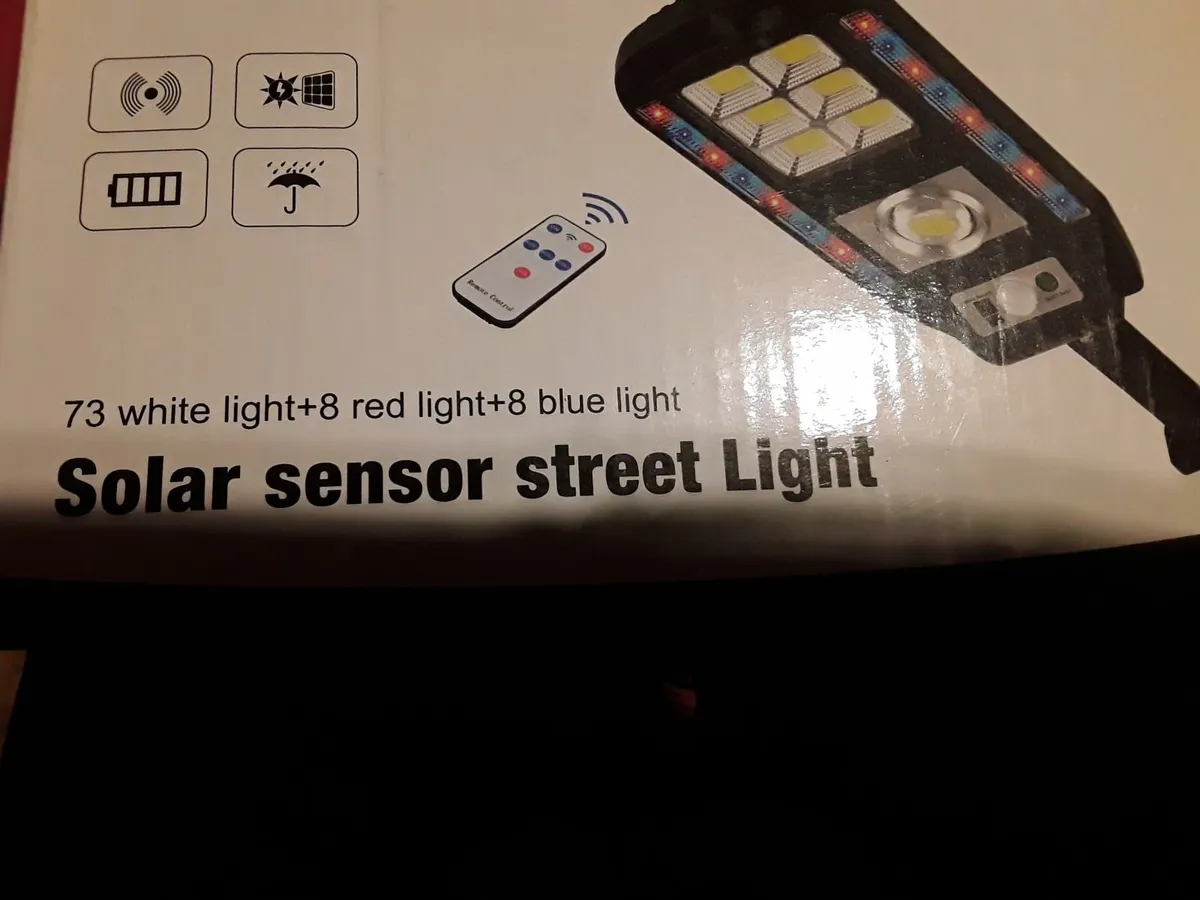 Solar sensor street  light