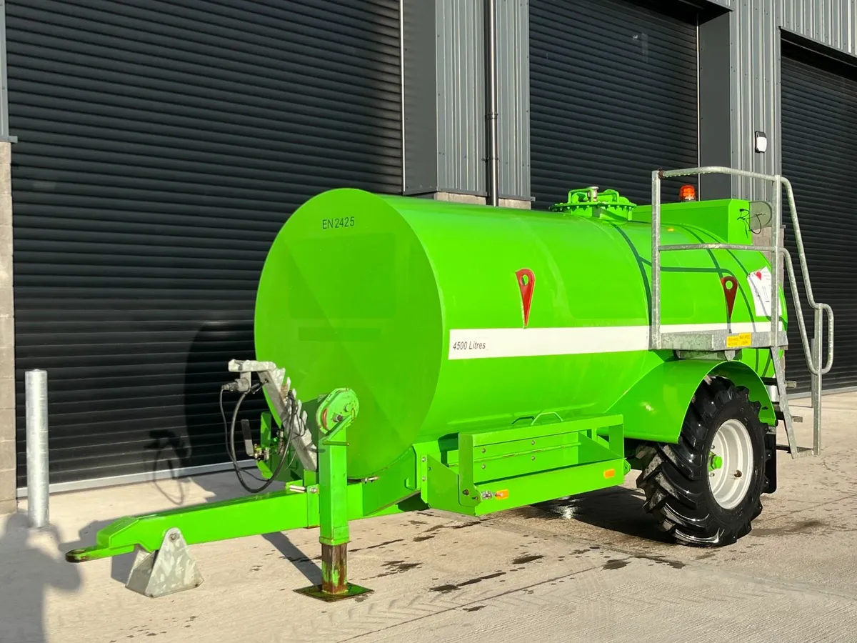 Cross Plant 4500L Fuel Bowser