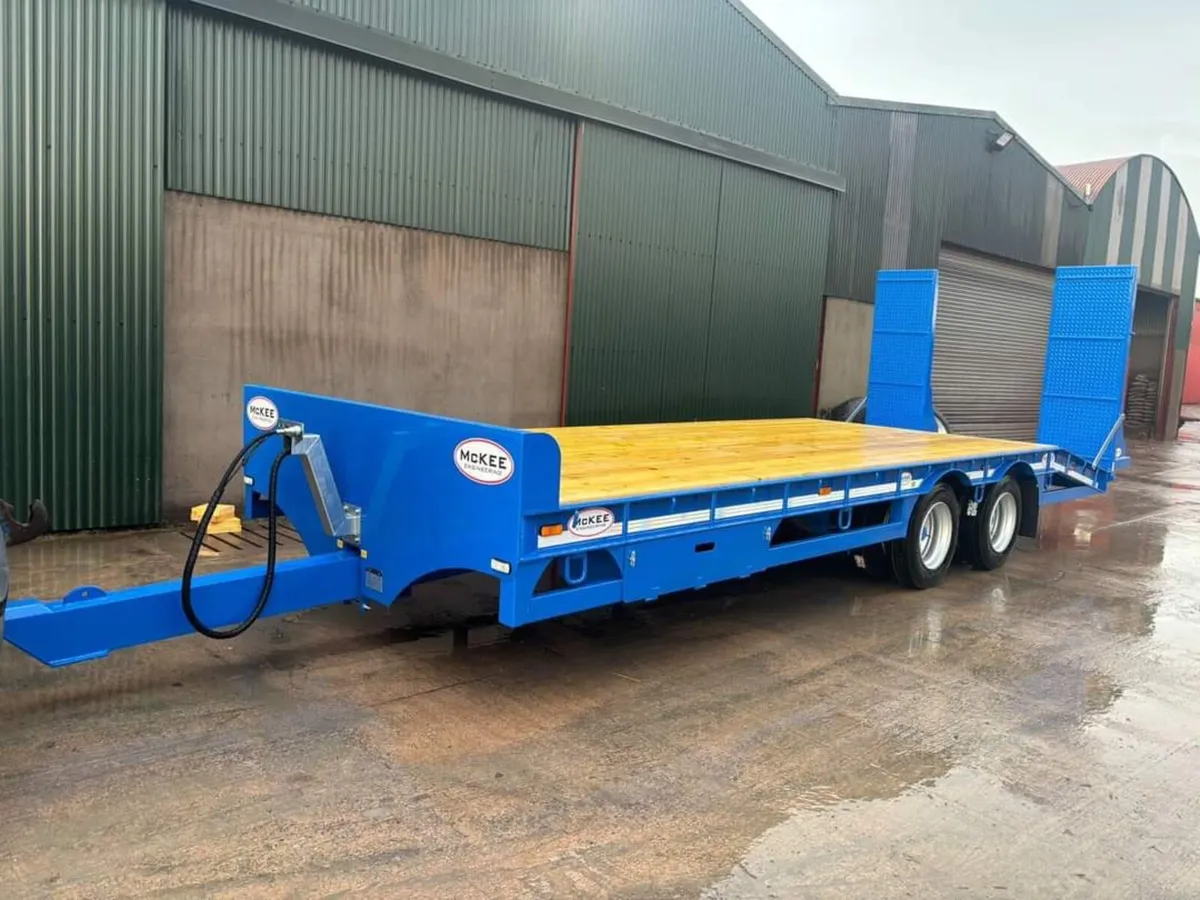 New McKee 19ton lowloader