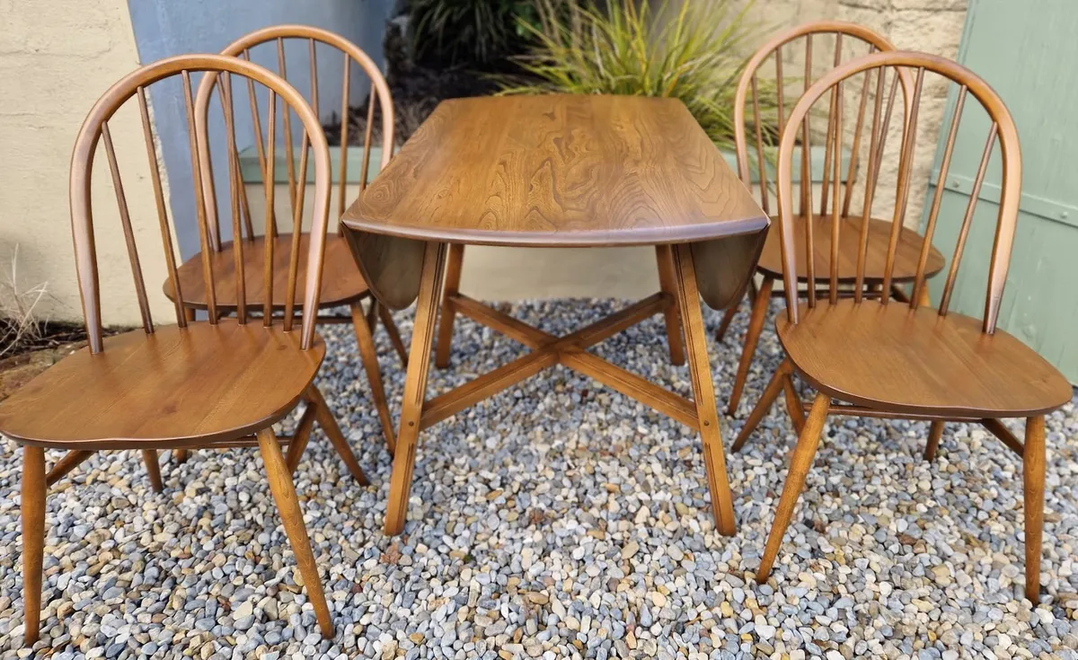 Ercol Table & 4 Chairs - Image 1