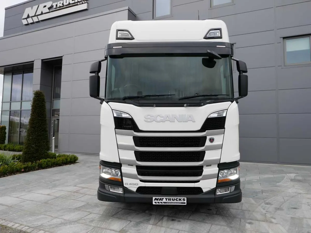 Scania R450 New Gen Highline 6x2 Midlift - Image 2