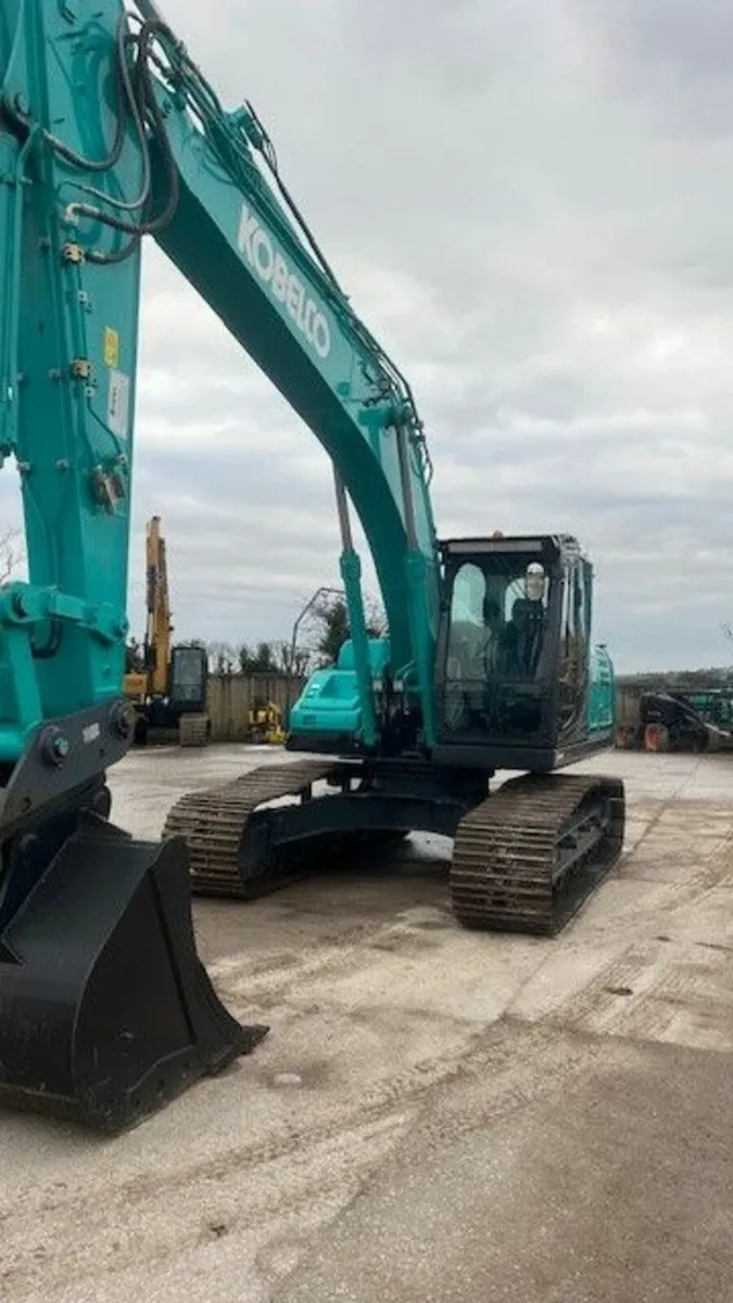 2023 Kobelco SK210LC-11 - Image 4