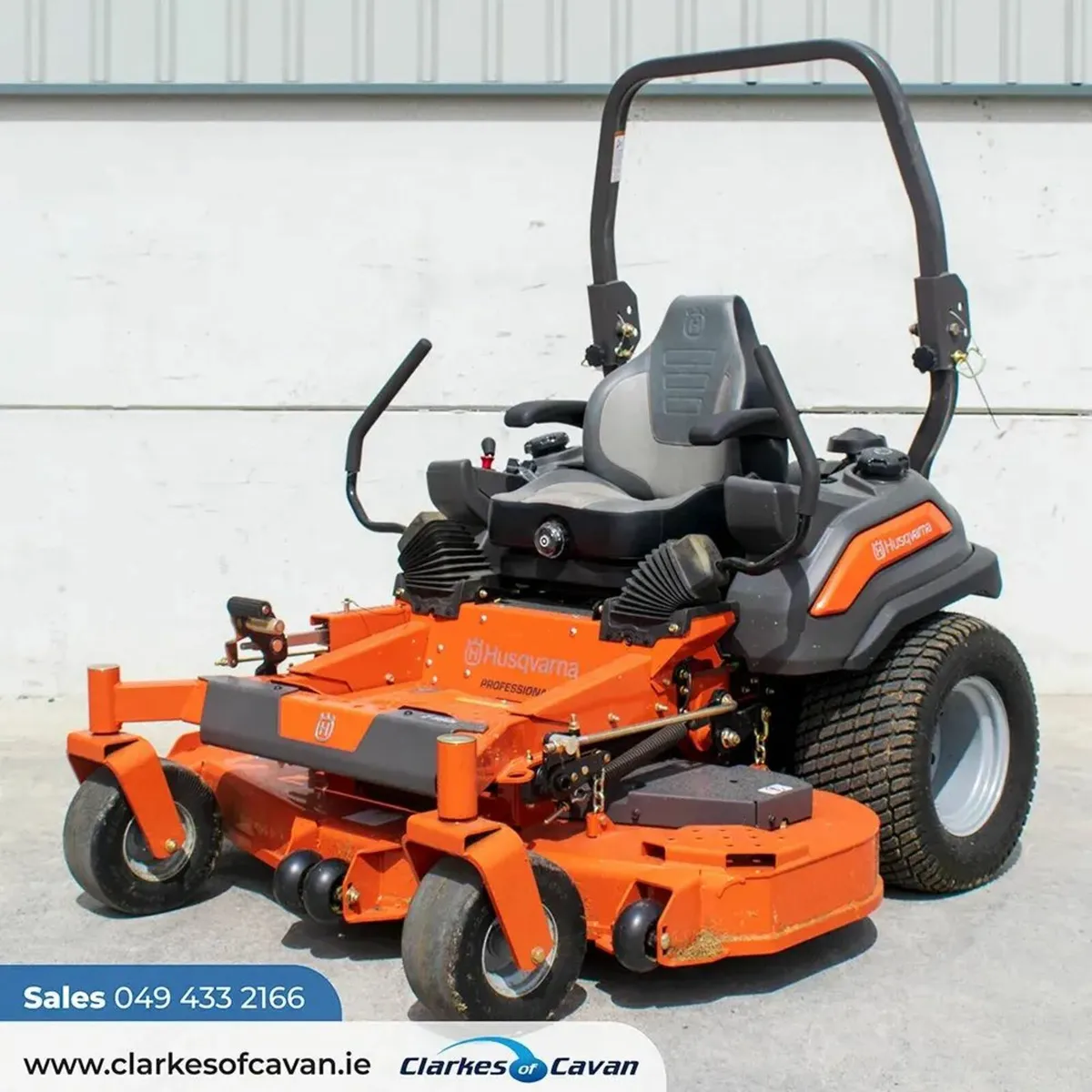 Demo Husqvarna 560X Zero Turn - Image 1