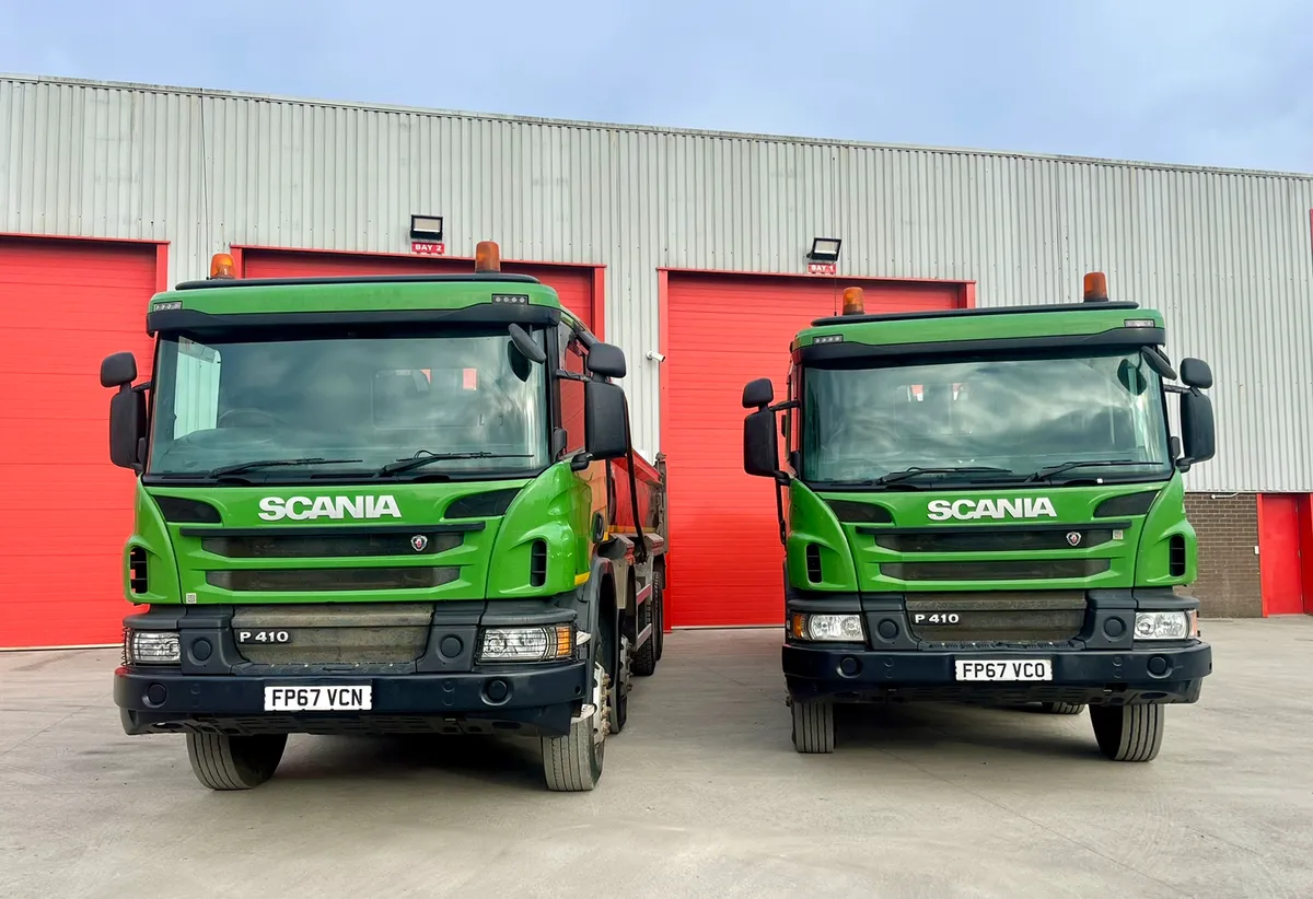 2017 Scania's P410 x 2 - Image 1