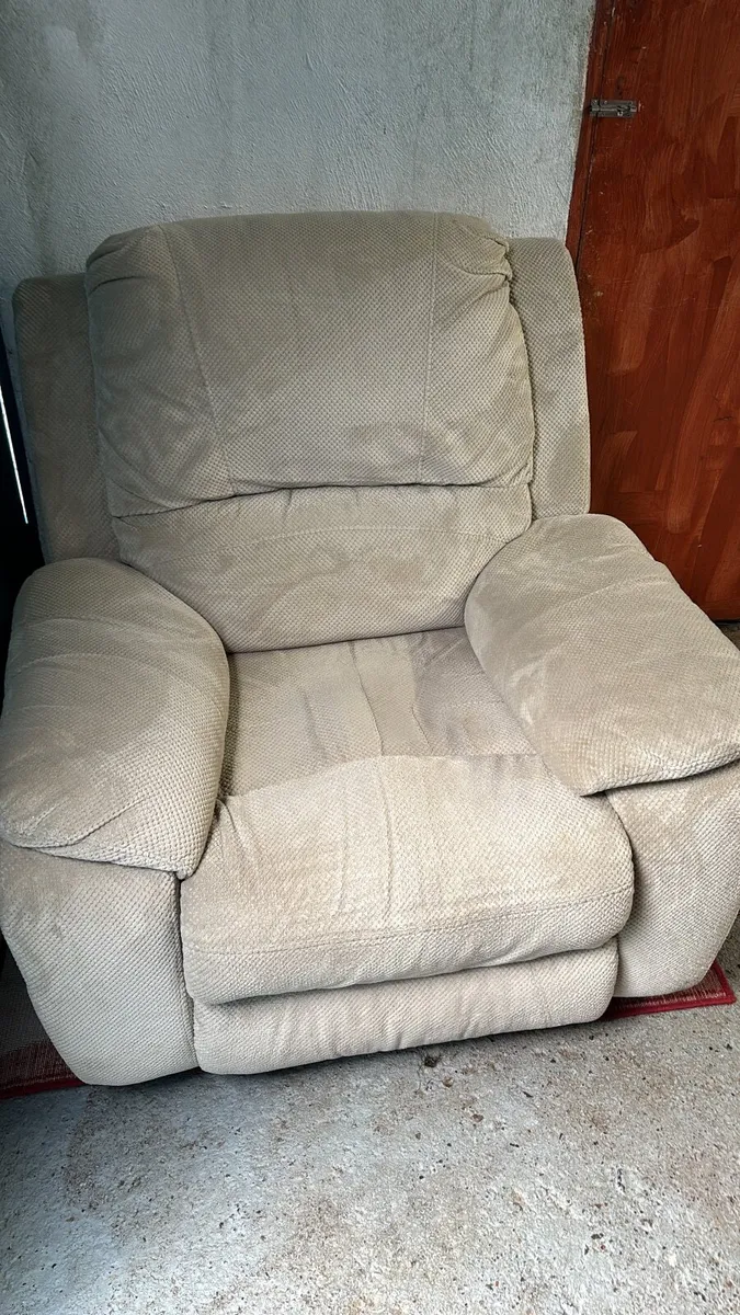 Big lots parker top deals handle recliner