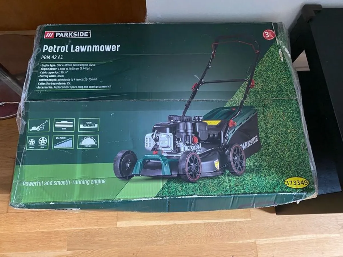 Parkside best sale petrol lawnmower