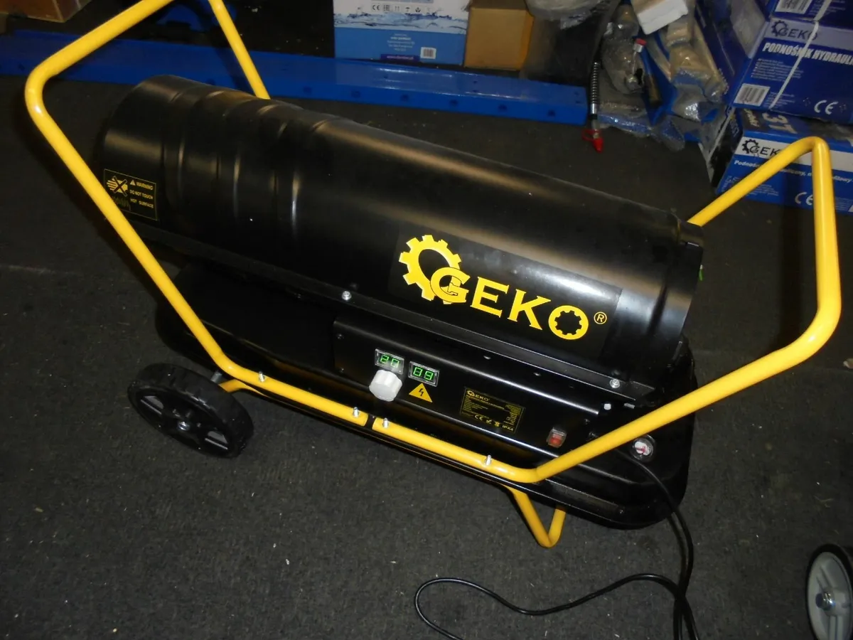 40 KW diesel/kerosine space heaters