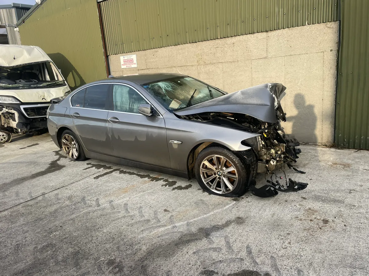 2011 bmw 5 series f10 for dismantling