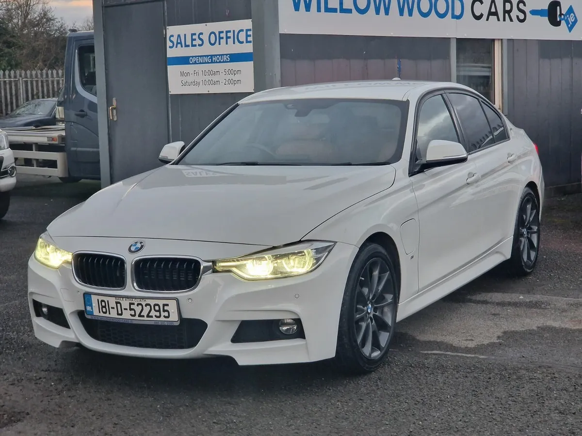 2018 BMW 3-Series - Image 1