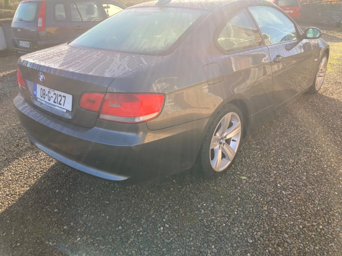 2008 BMW 3-Series coupe Automatic - Image 2