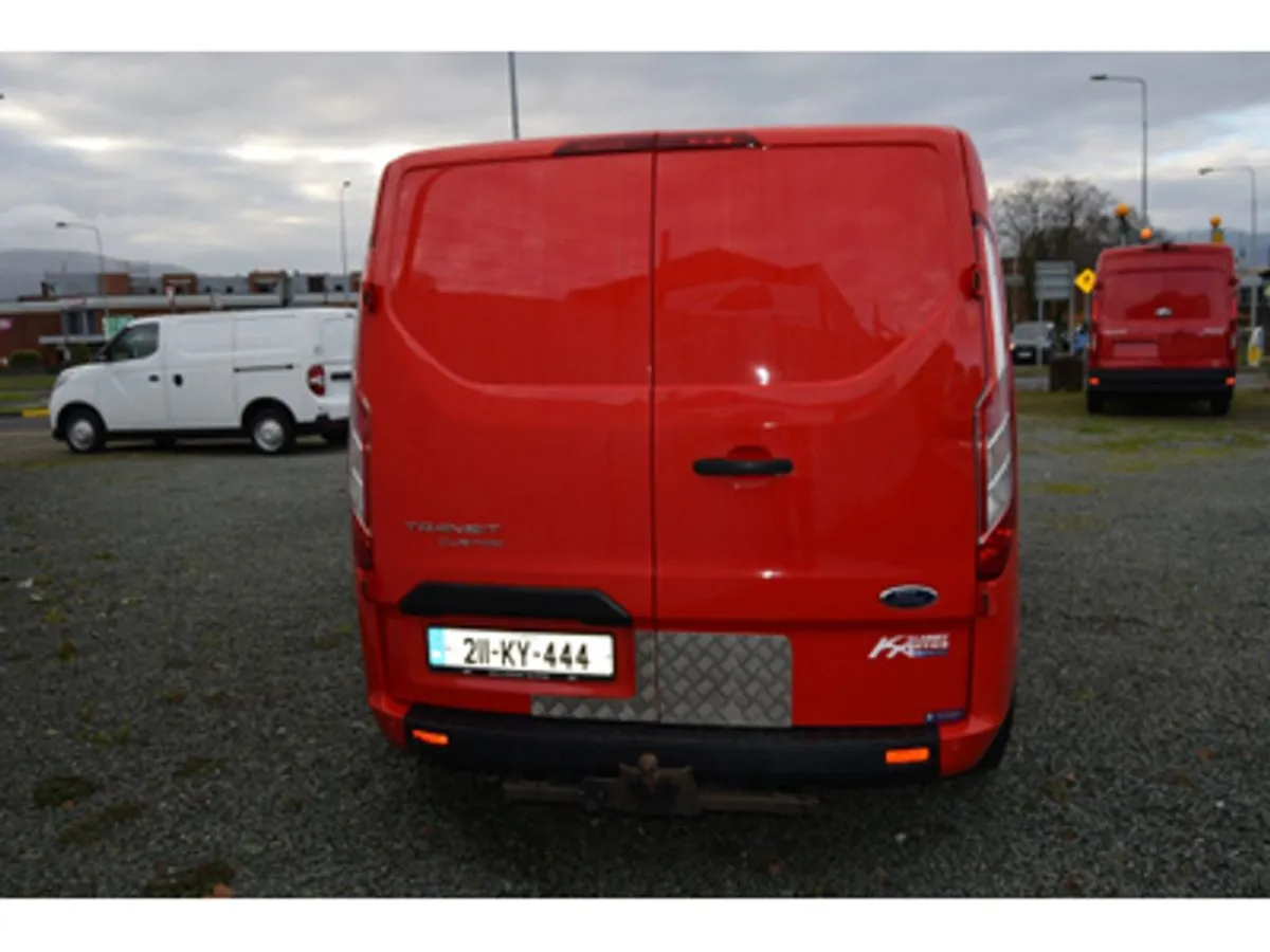 Ford Transit Custom 300L Trend 2.0td130 M6 LWB 3D - Image 3