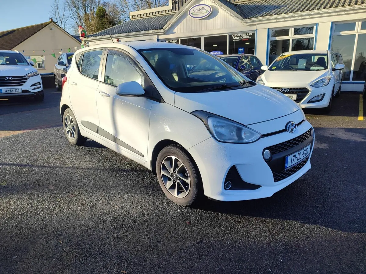 2017 Hyundai i10 Deluxe 4DR Automatic