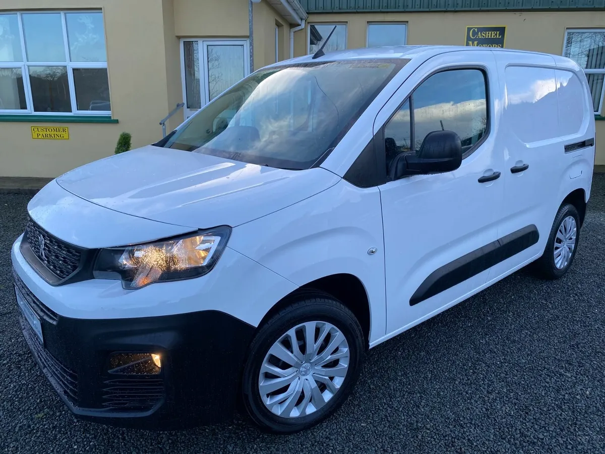 PROFESSIONAL 100bhp Air Con New 12mth CVRT - Image 2