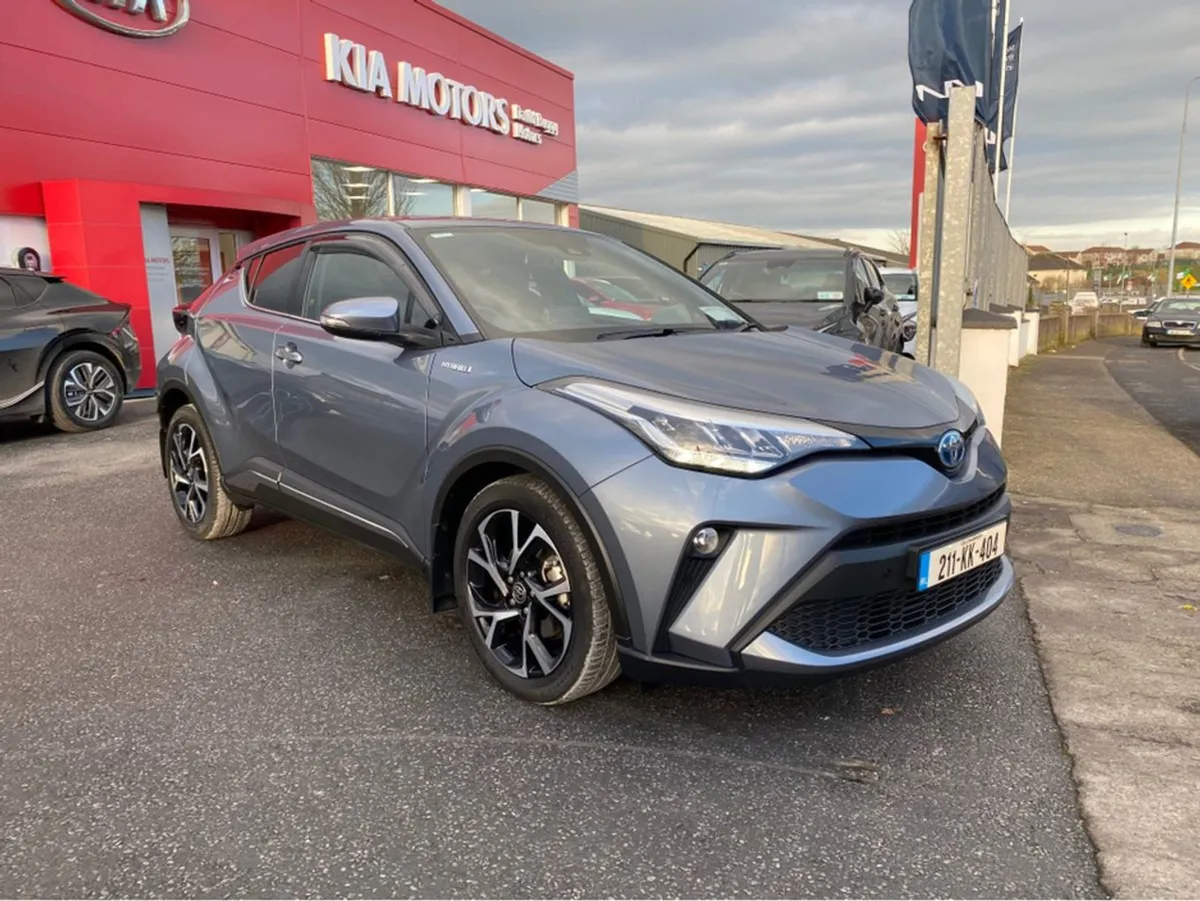 Toyota C-HR 1.8 Hybrid Sportmono 4DR Sport Auto - Image 3