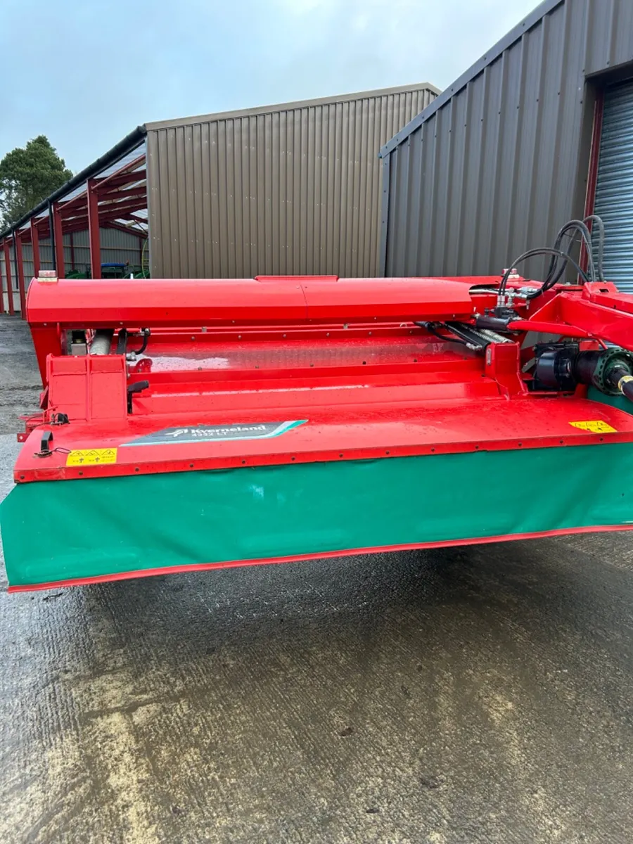 Kverneland 4332 Trailed Mower 2019 - Image 2