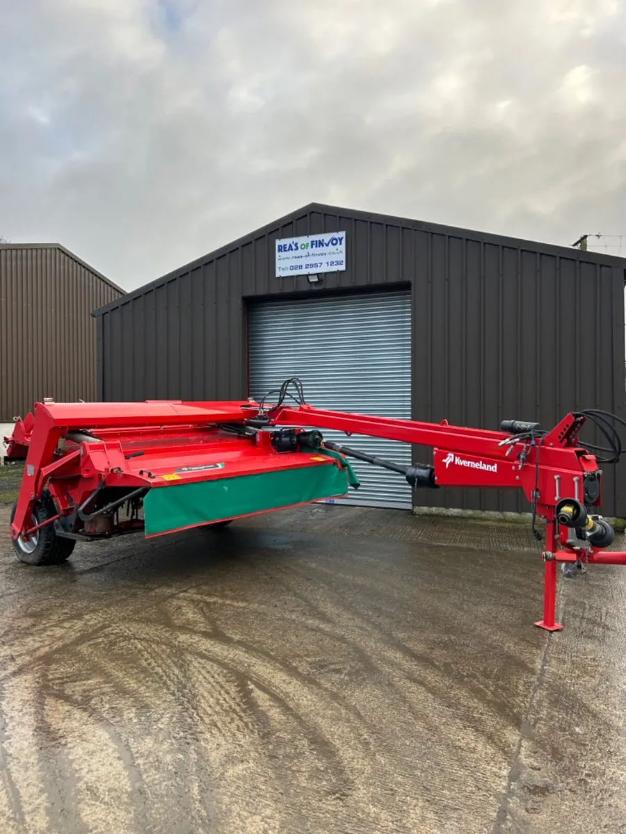 Kverneland 4332 Trailed Mower 2019 - Image 1